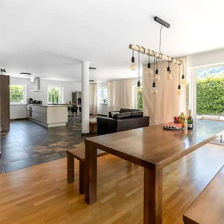 Spacious Helen - 2 Saunas, 5 Bedrooms, 7 Bathrooms In Дом отдыха Капрун
