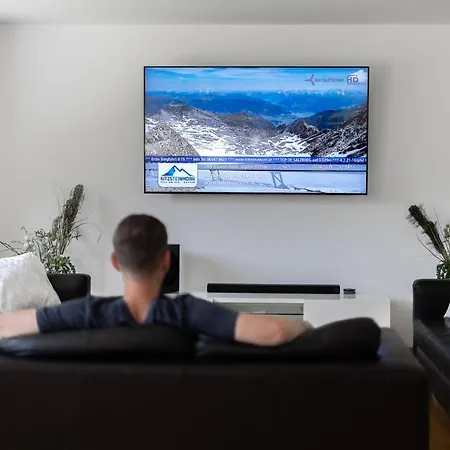 Holiday home Biggest Helen - 5 Bedrooms, 7 Bathrooms, Air Condition Kaprun