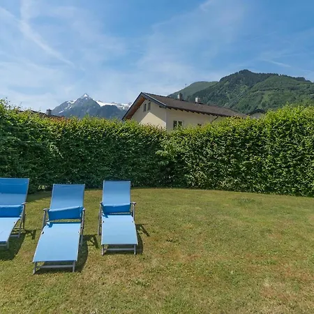 Дом отдыха Spacious Helen - 2 Saunas, 5 Bedrooms, 7 Bathrooms In *