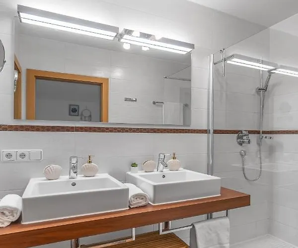 Biggest Helen - 5 Bedrooms, 7 Bathrooms, Air Condition Σπίτι διακοπών *