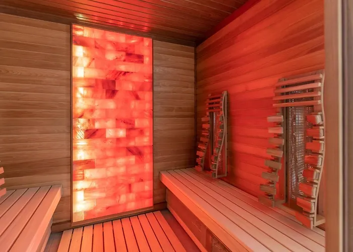 Biggest Helen - 5 Bedrooms, 7 Bathrooms, Air Condition * Kaprun