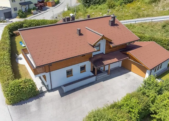 Σπίτι διακοπών Biggest Helen - 5 Bedrooms, 7 Bathrooms, Air Condition Kaprun